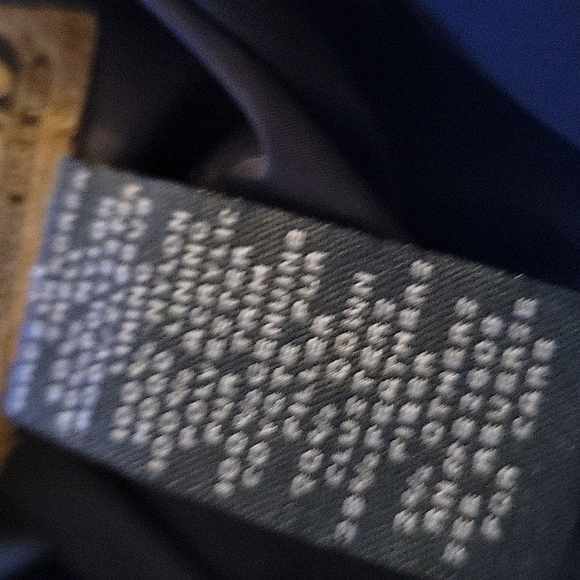 Red Head Women's Down jacket with attachable Hoodie - Picture 8 of 10